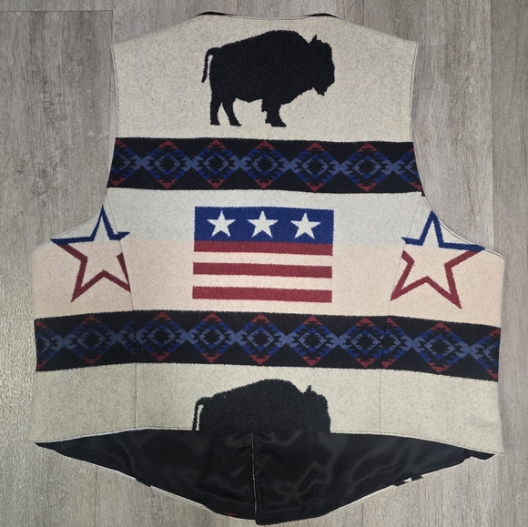 Mens wool Pendleton vest with American flag and buffalo design size XXL - Picture 2 of 4